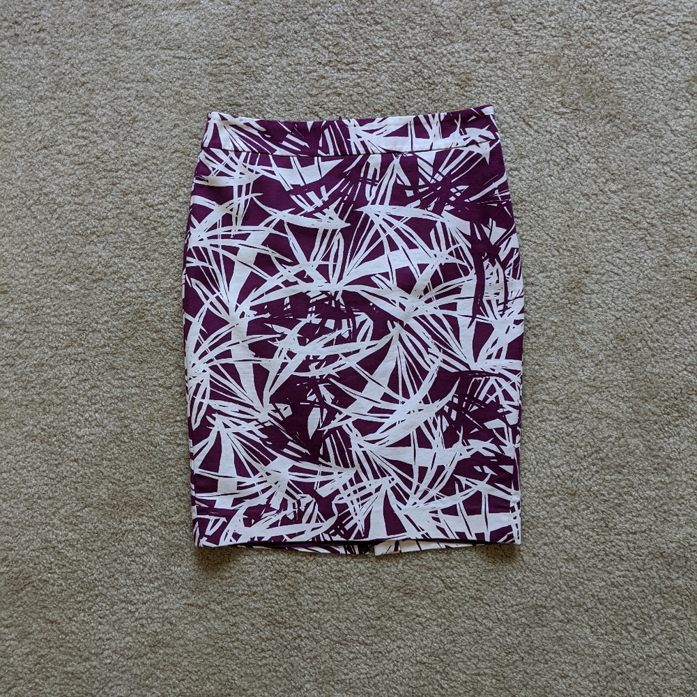 Tropical Leaf Print Pencil Skirt